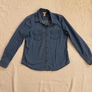 Women's Banana Republic Soft Wash Denim Long Sleeve Button-up Shirt, Size Medium